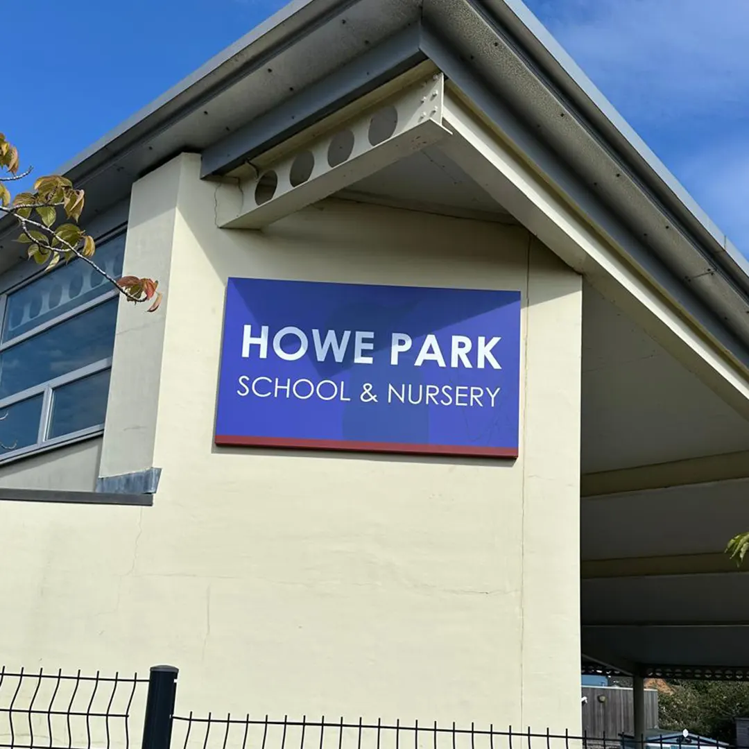 Howe Park School and Nursery entrance sign designed and supplied by Blocks Design