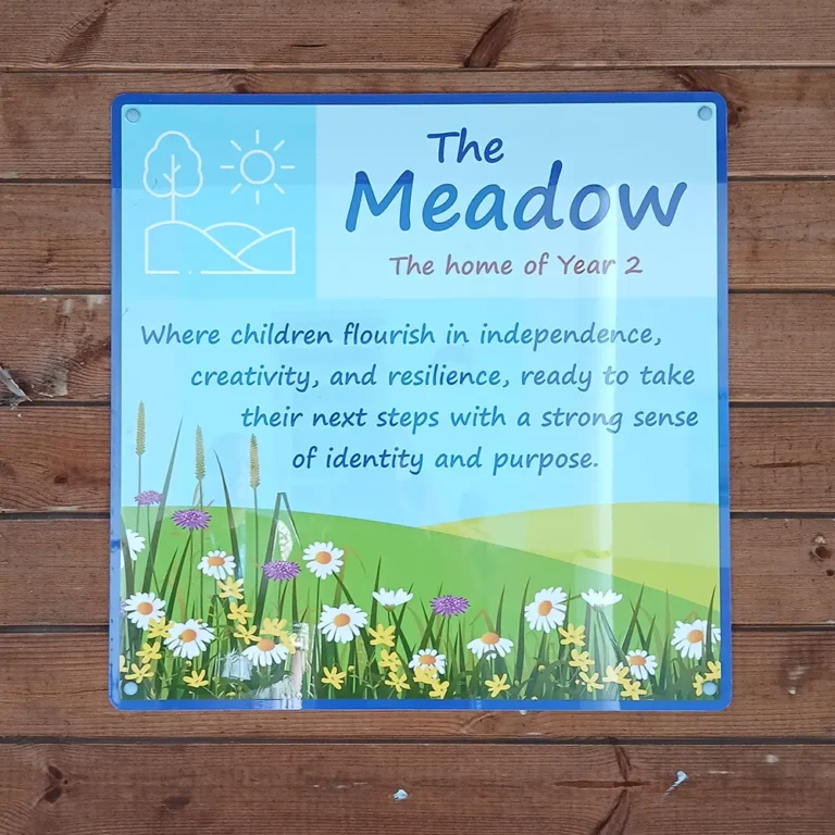 outdoor-year-group-signage-howe-park-school-milton-keynes-1 Outdoor year group sign fitted to wall - Howe Park School, Milton Keynes